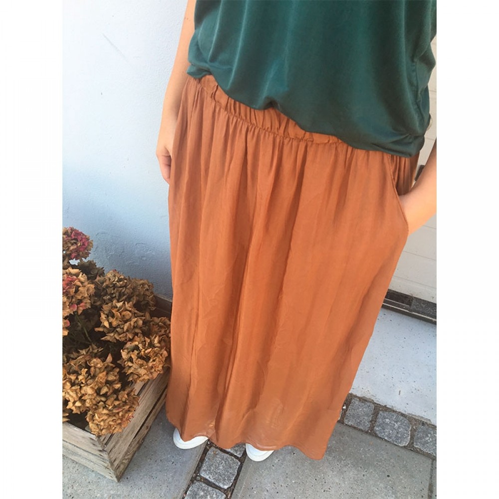 Black Colour nederdel - Maxi Skirt, Camel