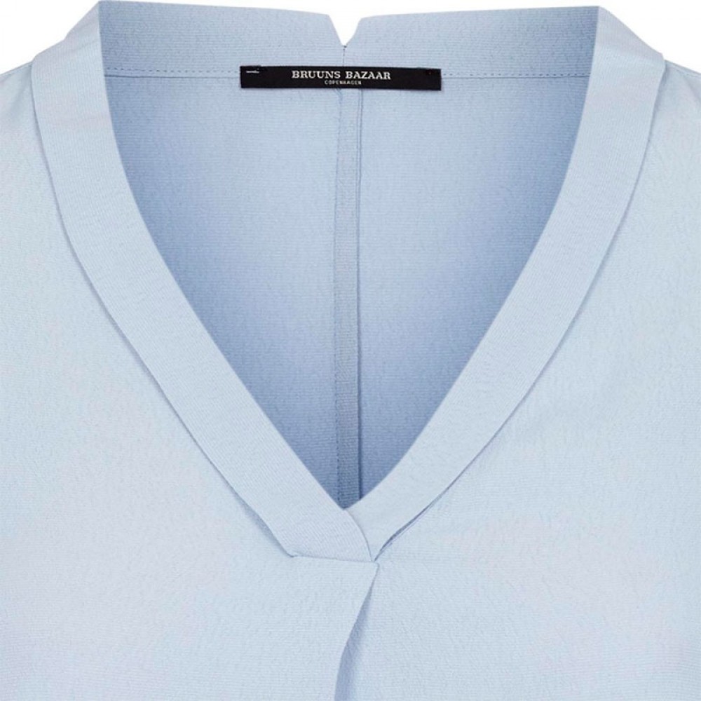 Bruuns Bazaar bluse - Liva Blouse, Blue Violette