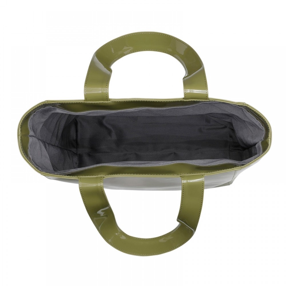 Daniel Silfen shopper - Celine Lacquer, Army
