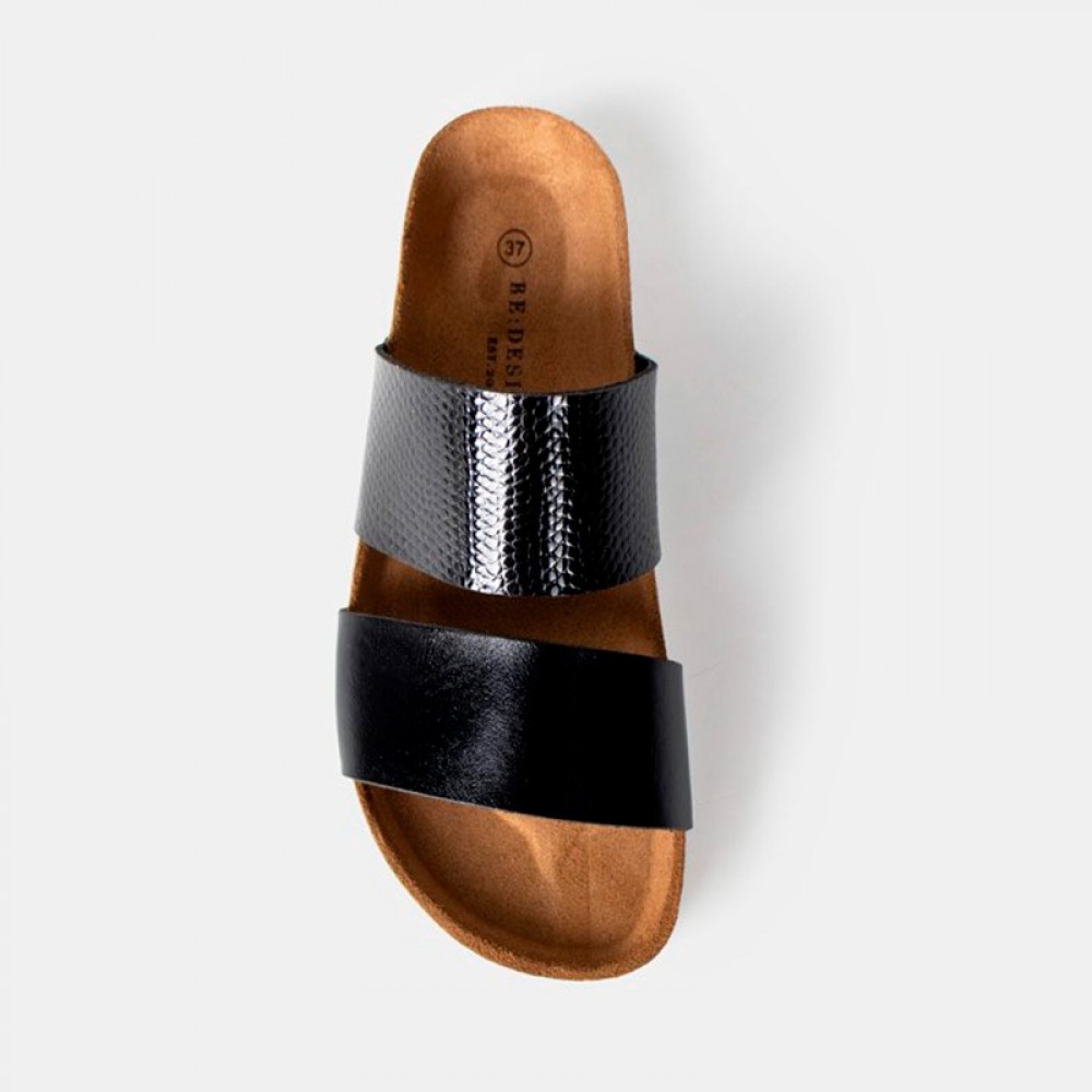 RE:DESIGNED sandal - Cassavio, Black