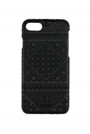 https://www.kysthuset.com/media/catalog/product/d/a/day_ip_boss_sash-7_3176483587_1_12000_black_cover_iphone_1.jpg